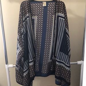 Blue Open-faced kimono top